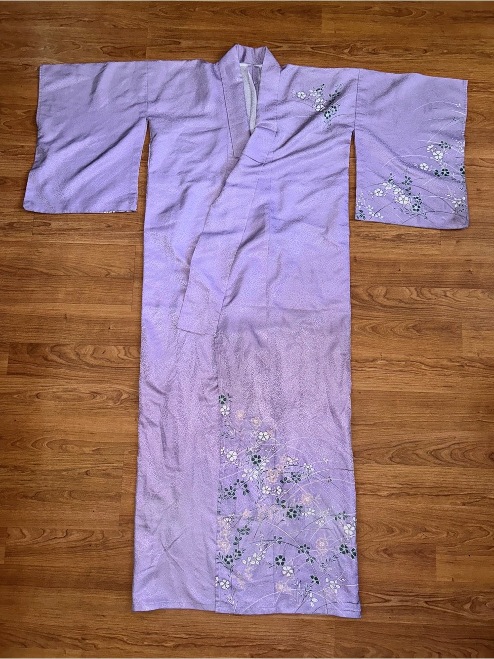 Authentic handmade Kimono, length 60 inches width 23.5 inches, Silk Rayon Blend